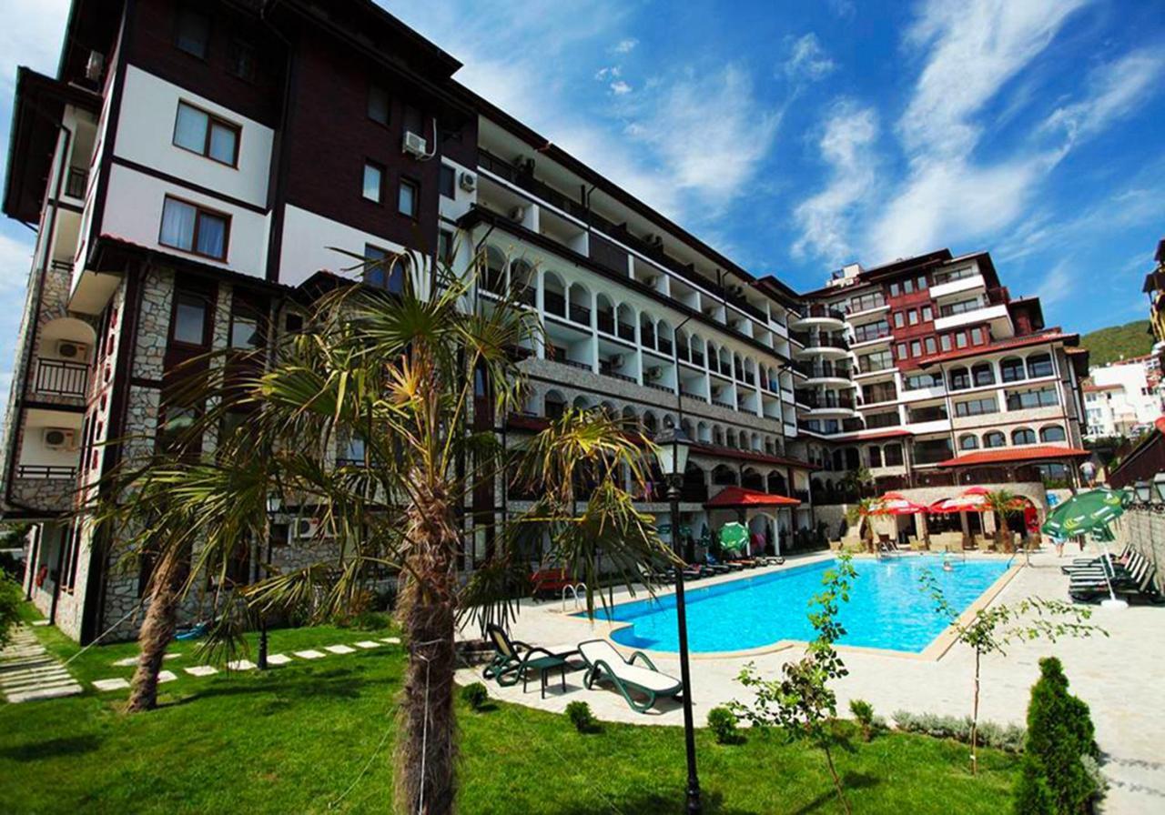 Dom-El Real Apartments Amphora Sveti Vlas Esterno foto