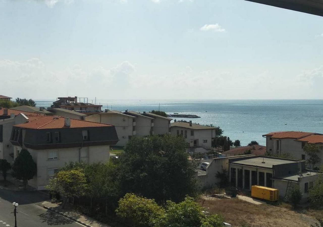 Dom-El Real Apartments Amphora Sveti Vlas Esterno foto