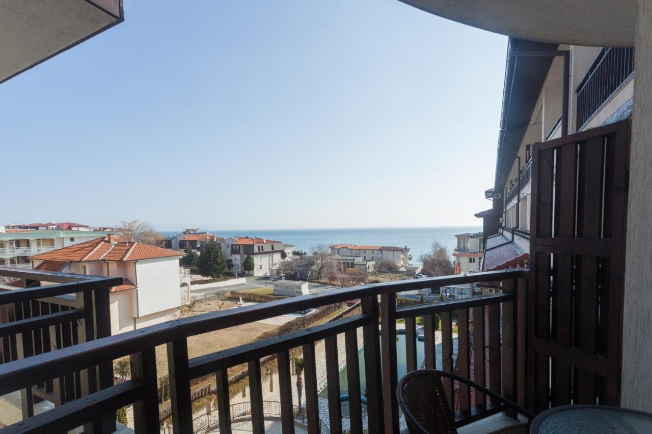 Dom-El Real Apartments Amphora Sveti Vlas Esterno foto